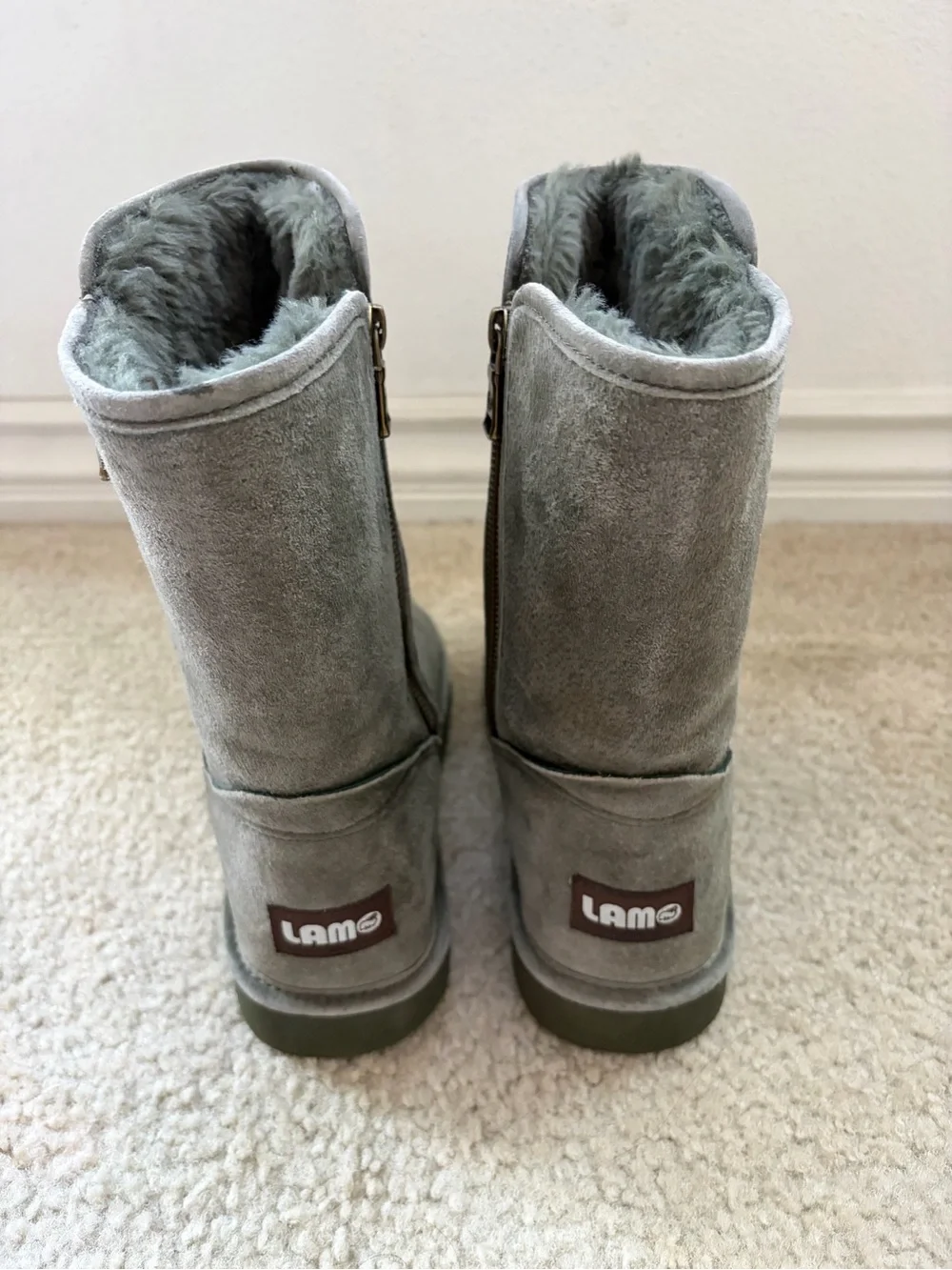 LAMO Juniper Women’s Gray Suede Faux Fur Lined Mid-Calf Side Zip Boots 7